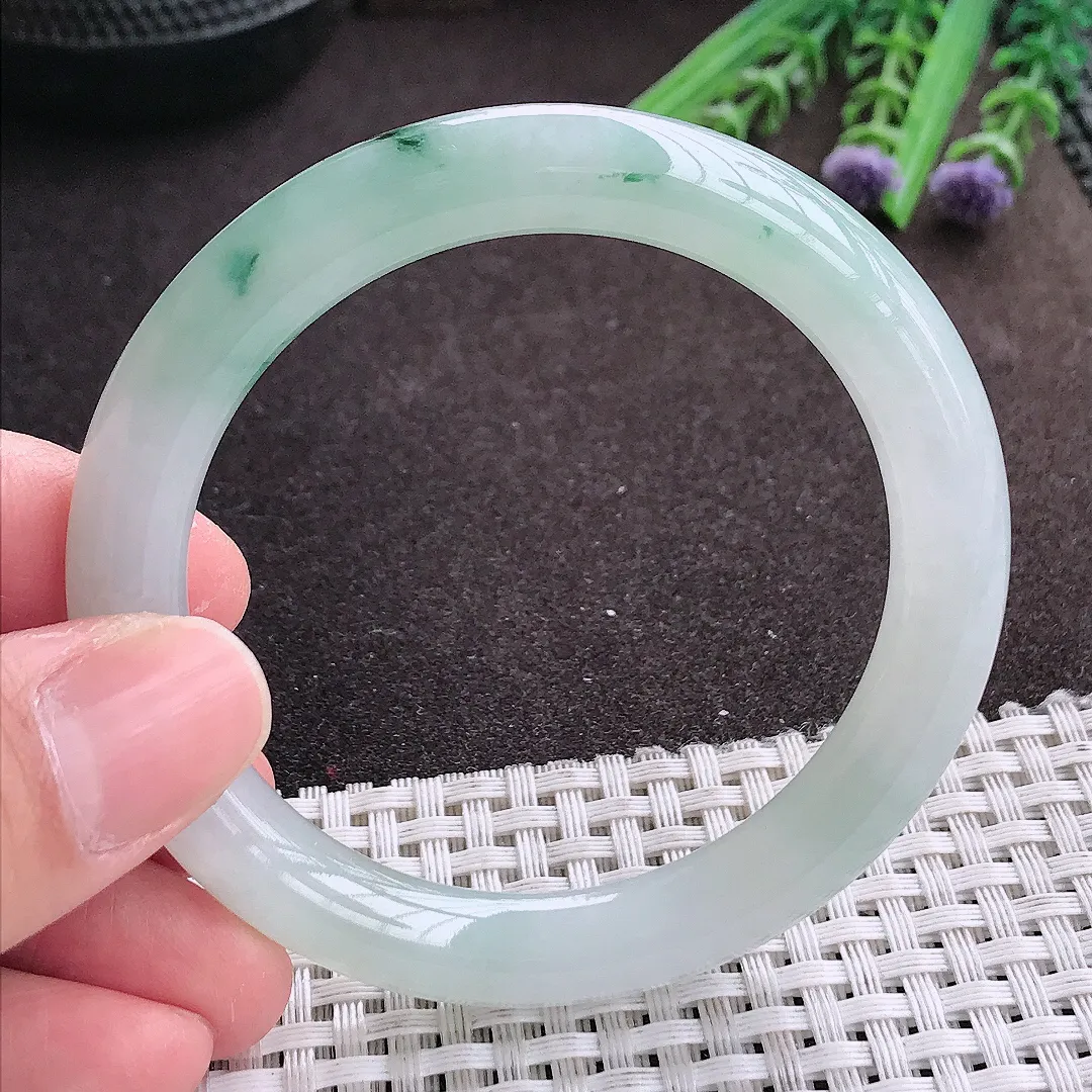 实拍A货翡翠53.5/9老坑冰胶水灵飘花圆条手镯翡翠玉镯女款