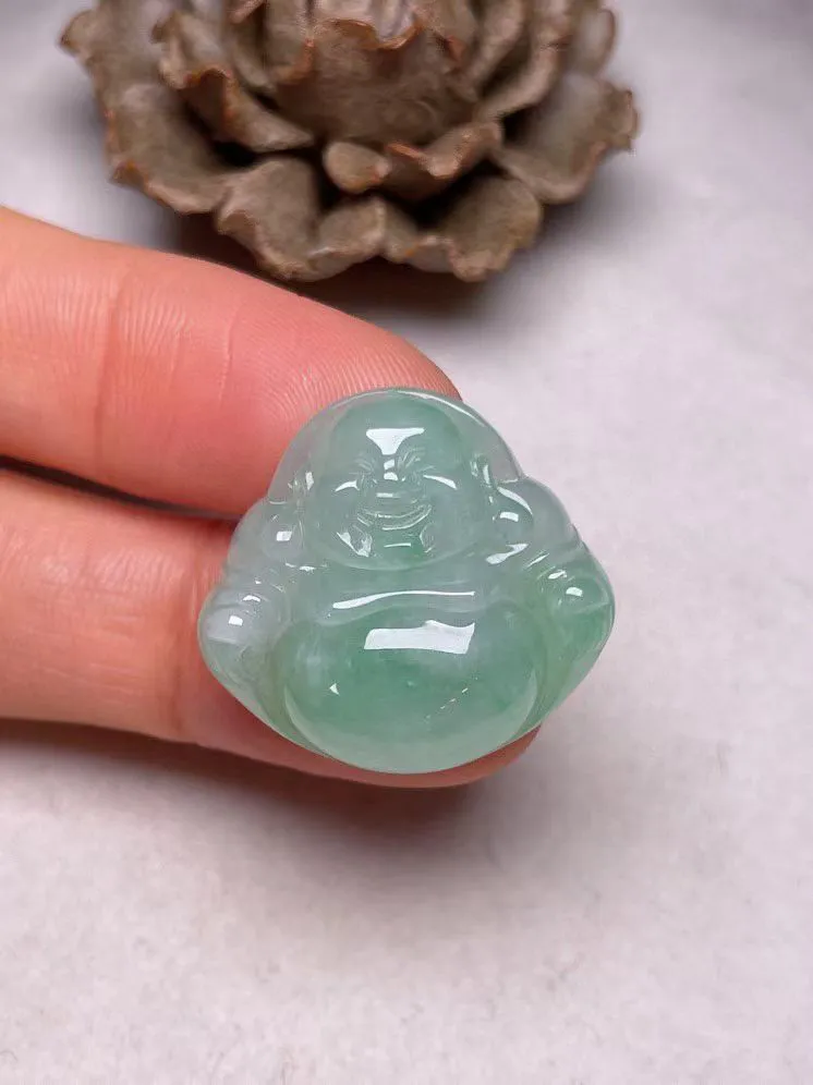 冰糯种飘绿【佛公】吊坠，种水好，玉质细腻 ，卖相好.