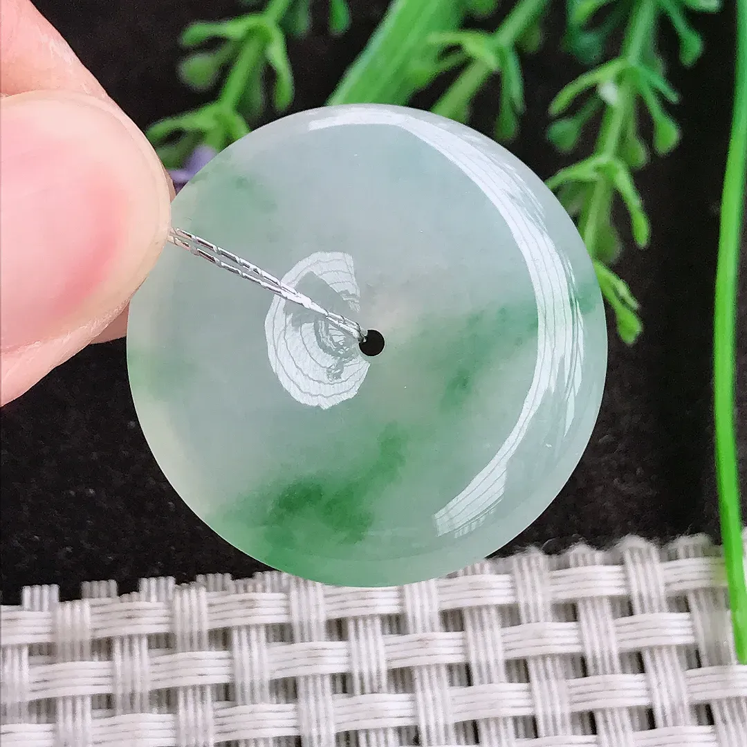 实拍A货翡翠29.8/6老坑冰胶水灵飘绿平安扣吊坠翡翠玉扣挂件