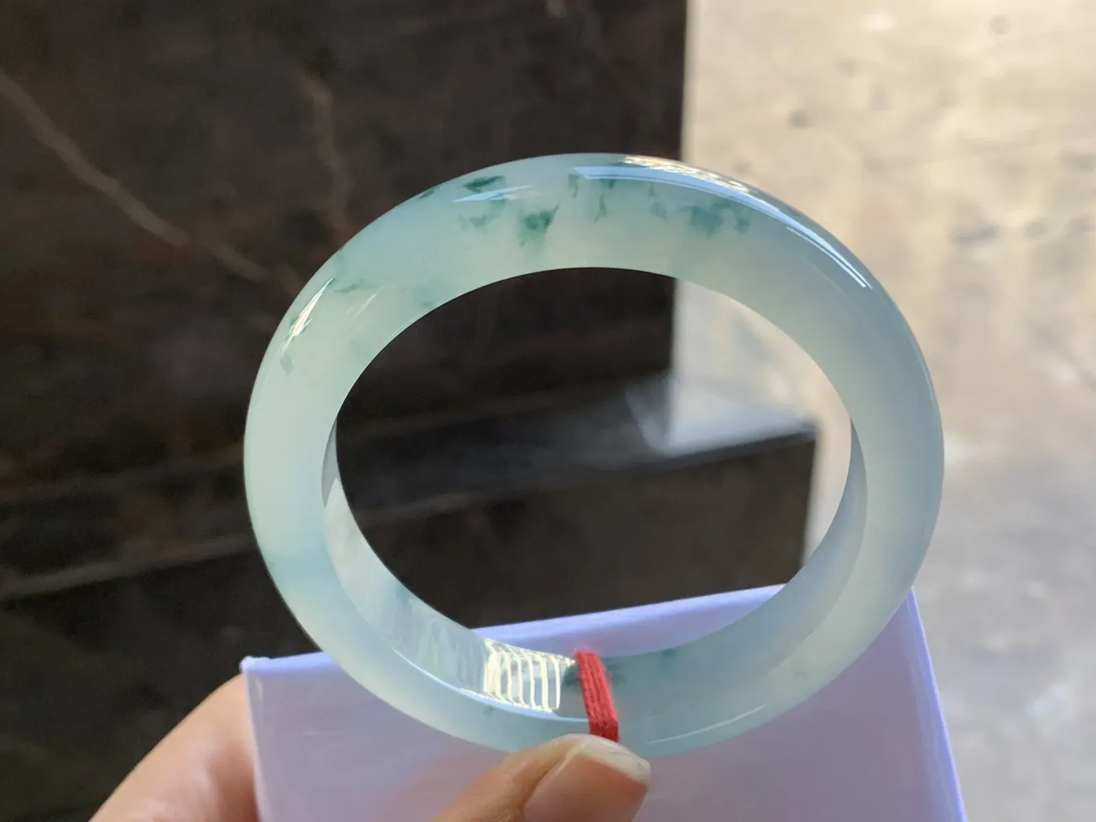 56.5-12.9-8.8

蓝花手镯^_^飘花灵韵