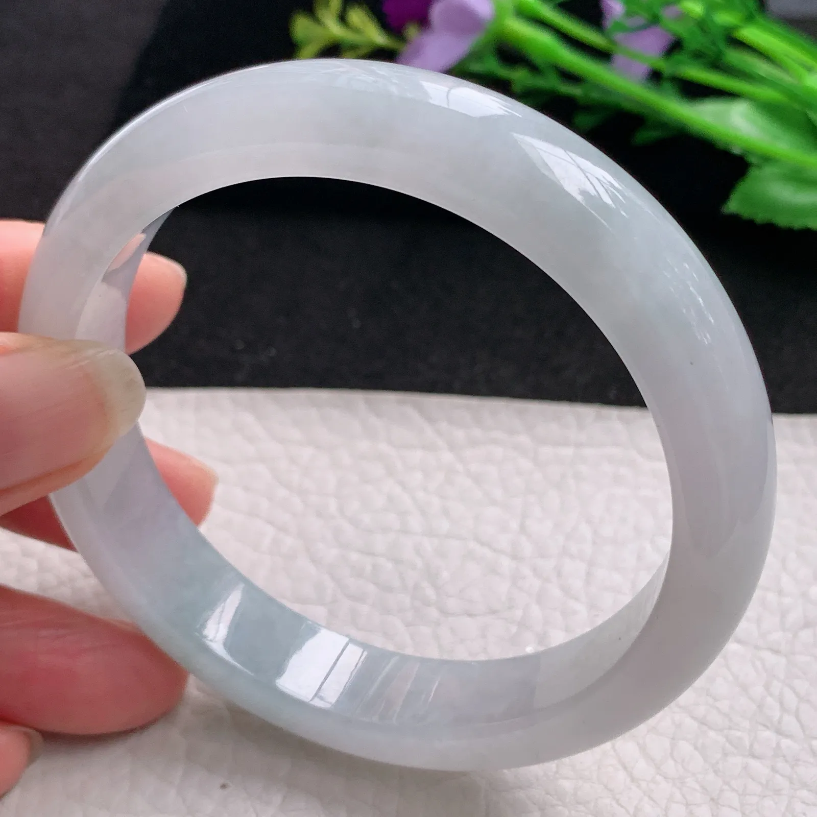 yh大圈口61*12.8*8.3平安镯 缅甸翡翠精美冰纯宽边玉手镯 玉手环