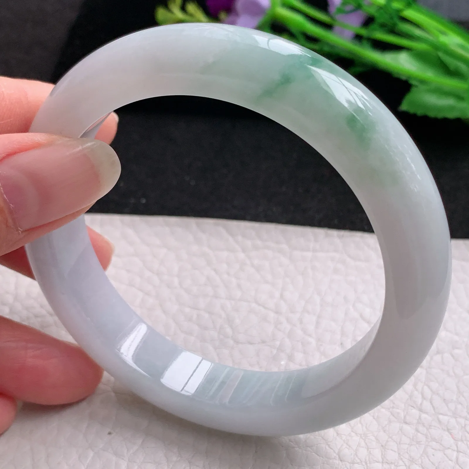 yh大圈口61*12.8*9.3平安镯 缅甸翡翠精美飘花大气宽边玉手镯 玉手环