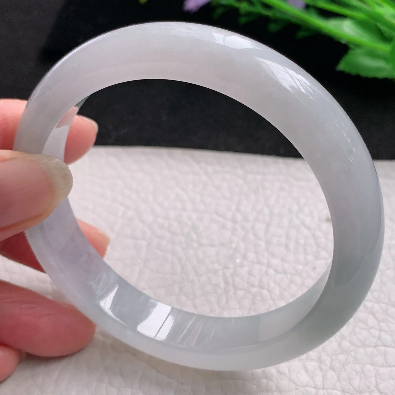 yh大圈口61*12.8*8.3平安镯 缅甸翡翠精美冰纯宽边玉手镯 玉手环