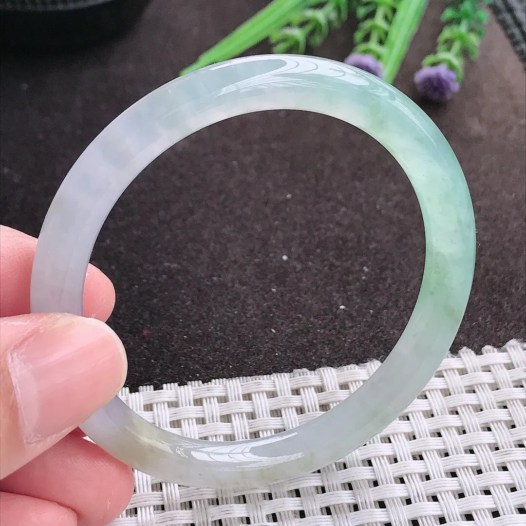 实拍A货翡翠52/6.9/7.2老坑冰胶果冻冰晴圆条手镯宽边翡翠玉镯女款