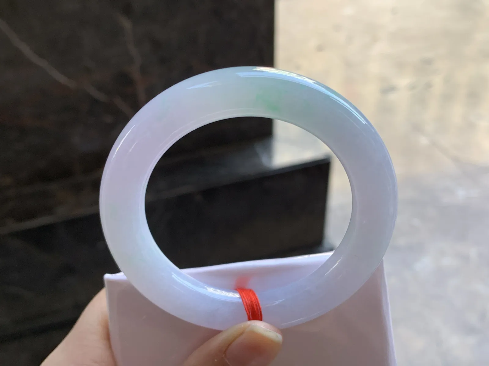 50.5-11

春带彩圆条手镯^_^清新