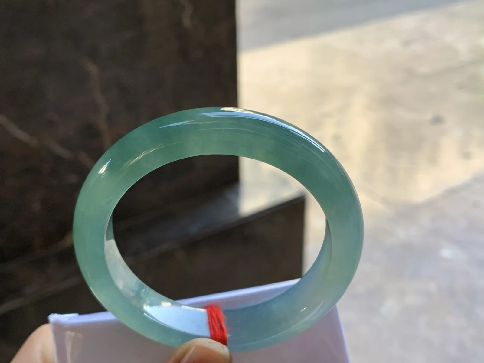 52.5-11.8-8.5

蓝水手镯^_^鲜艳 起光 料子油润