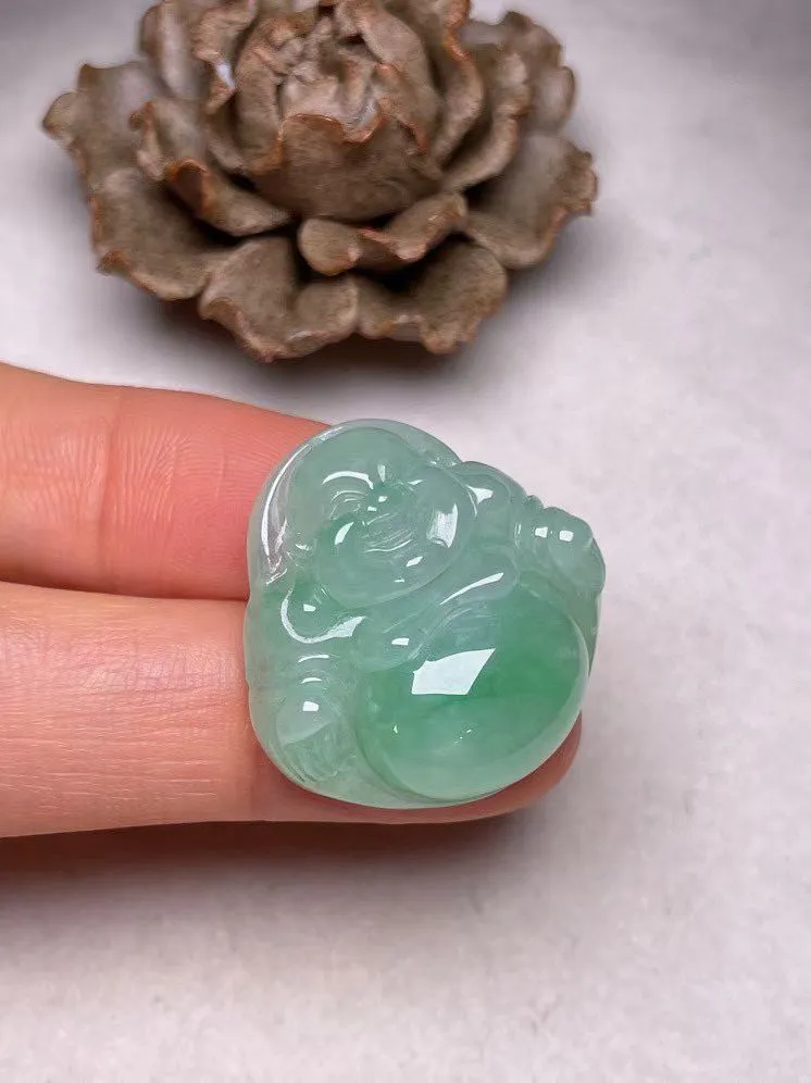 冰糯种飘绿【佛公】吊坠，种水好，玉质细腻 ，卖相好‘