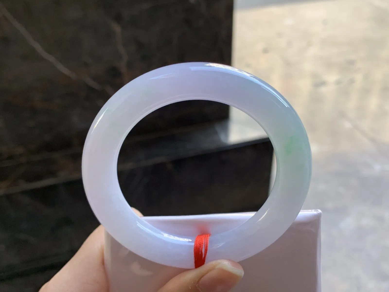 50.5-11

春带彩圆条手镯^_^清新