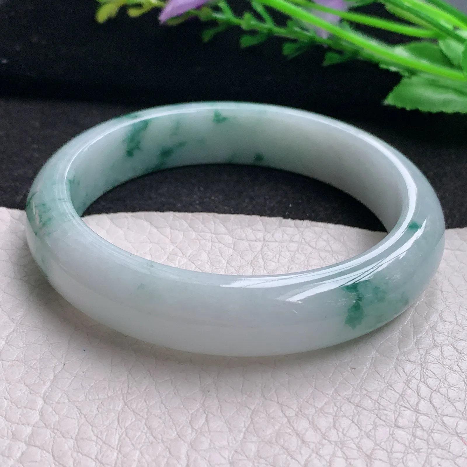 js实拍58*12.8*8平安镯 缅甸翡翠精美水润飘花宽边玉手镯 玉手环