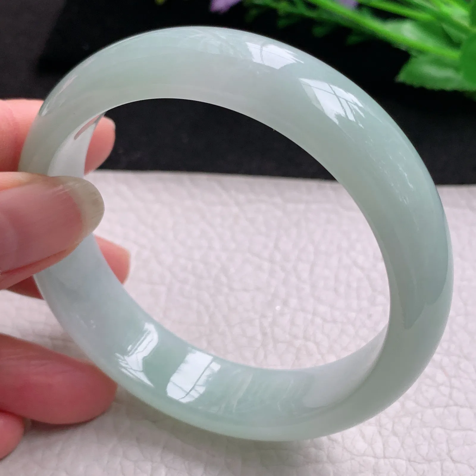 nr大圈口60*16.2*8.2轮胎镯 缅甸翡翠精美甜绿宽边玉手镯 玉手环