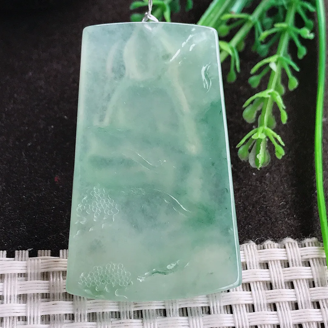 实拍A货翡翠50/31.7/5.8老坑冰胶果冻冰晴甜绿赐福观音吊坠翡翠挂件