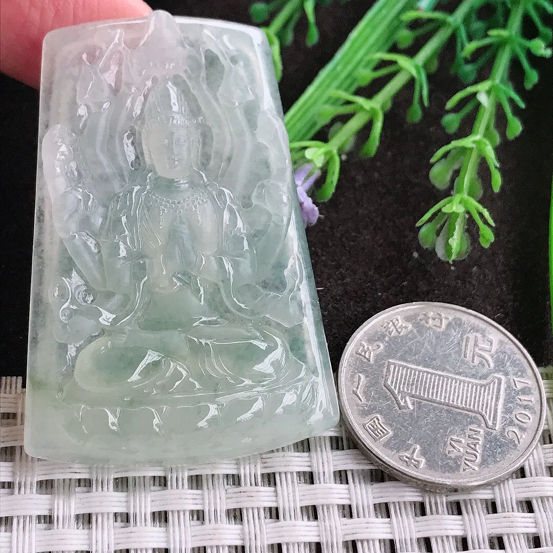 实拍A货翡翠51.6.135.5/5.6老坑冰胶水灵千手观音吊坠翡翠挂件