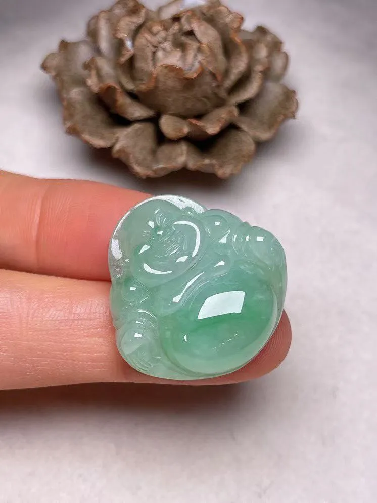 冰糯种飘绿【佛公】吊坠，种水好，玉质细腻 ，卖相好‘