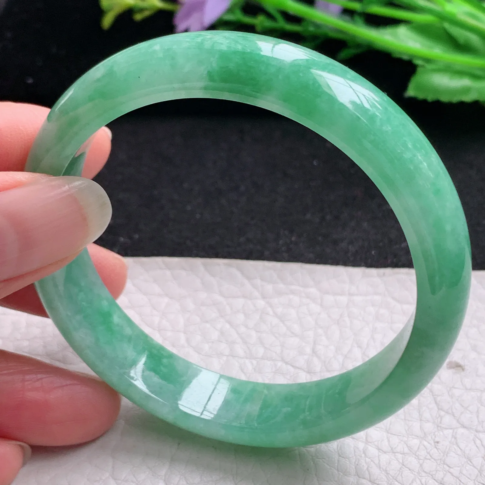 xh实拍57*12.8*7.2平安镯 缅甸翡翠精美满绿水润宽边玉手镯 玉手环