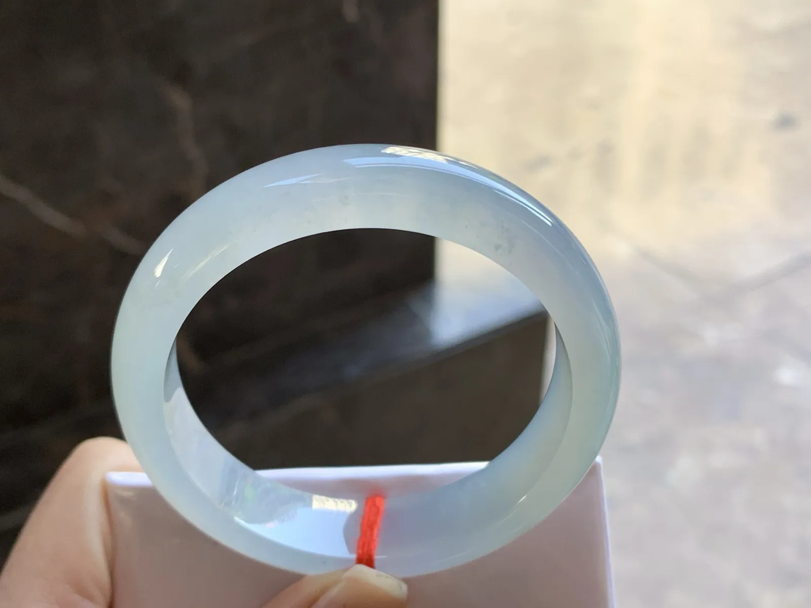 53-12.8-7.8毫米

冰种手镯^_^白冰 种水清透