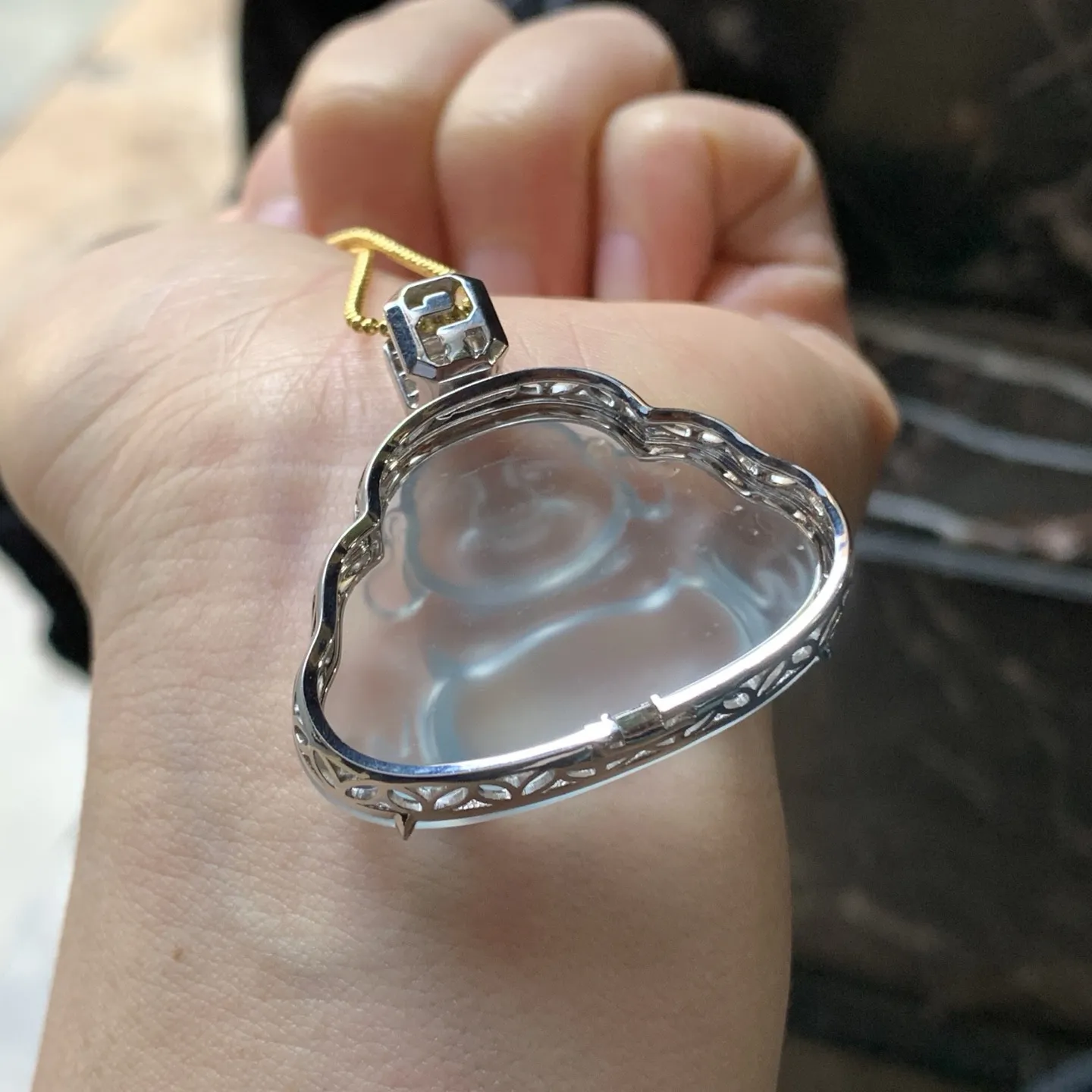 高冰金钻镶嵌佛公^_^真金真钻 种老 荧光十足 尺寸26