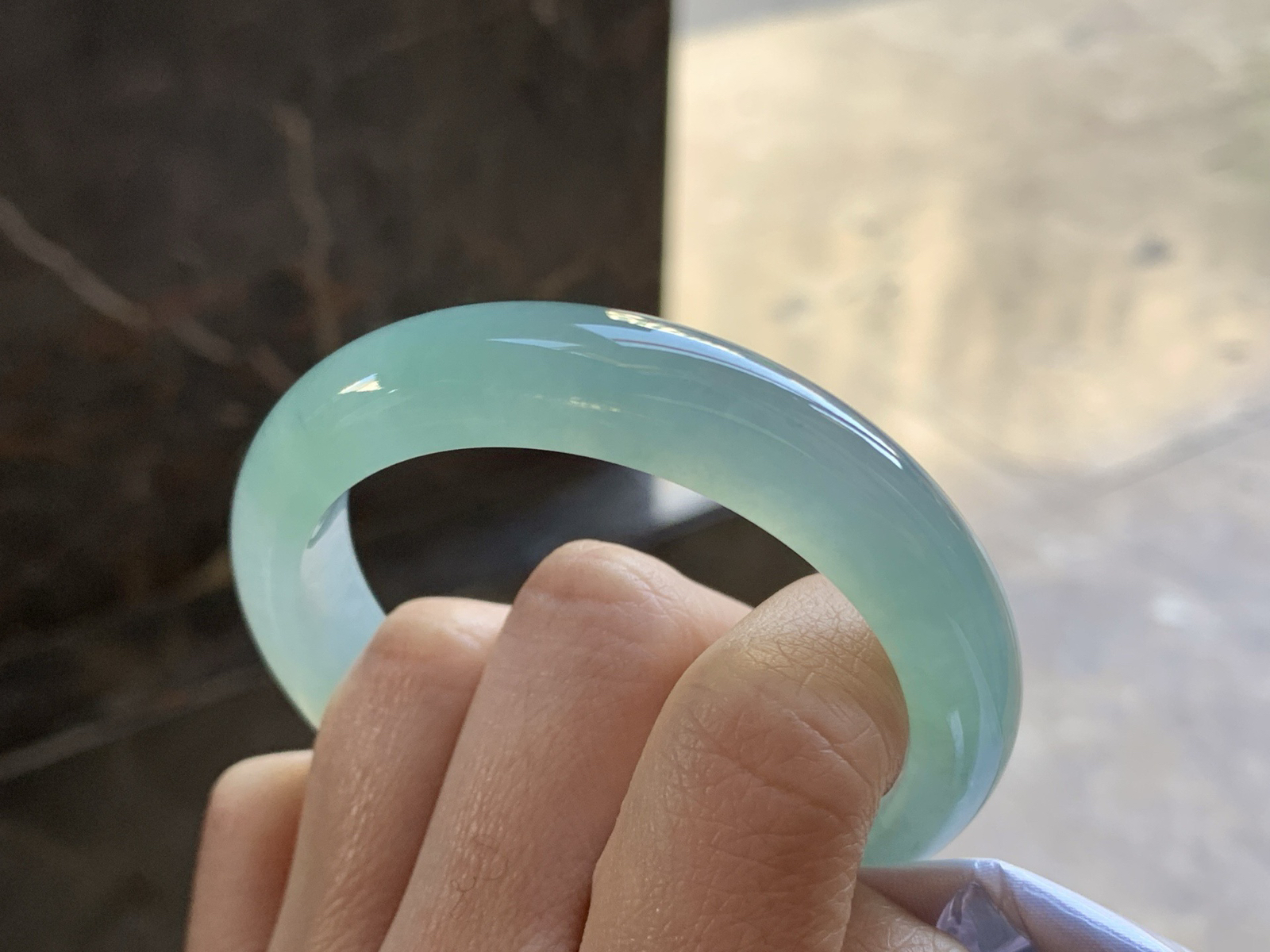 52-11.9-8.3

冰蓝手镯^_^水润冰透