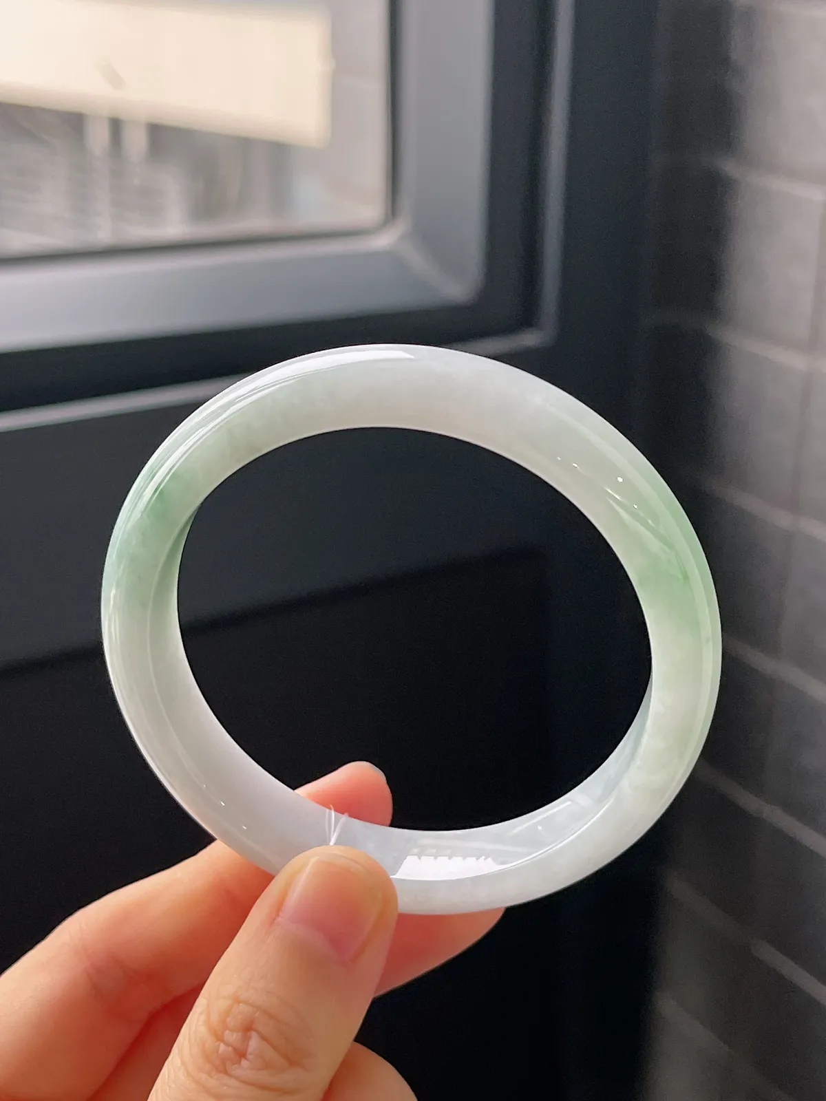 正圈56圈口，翡翠糯化种飘花手镯