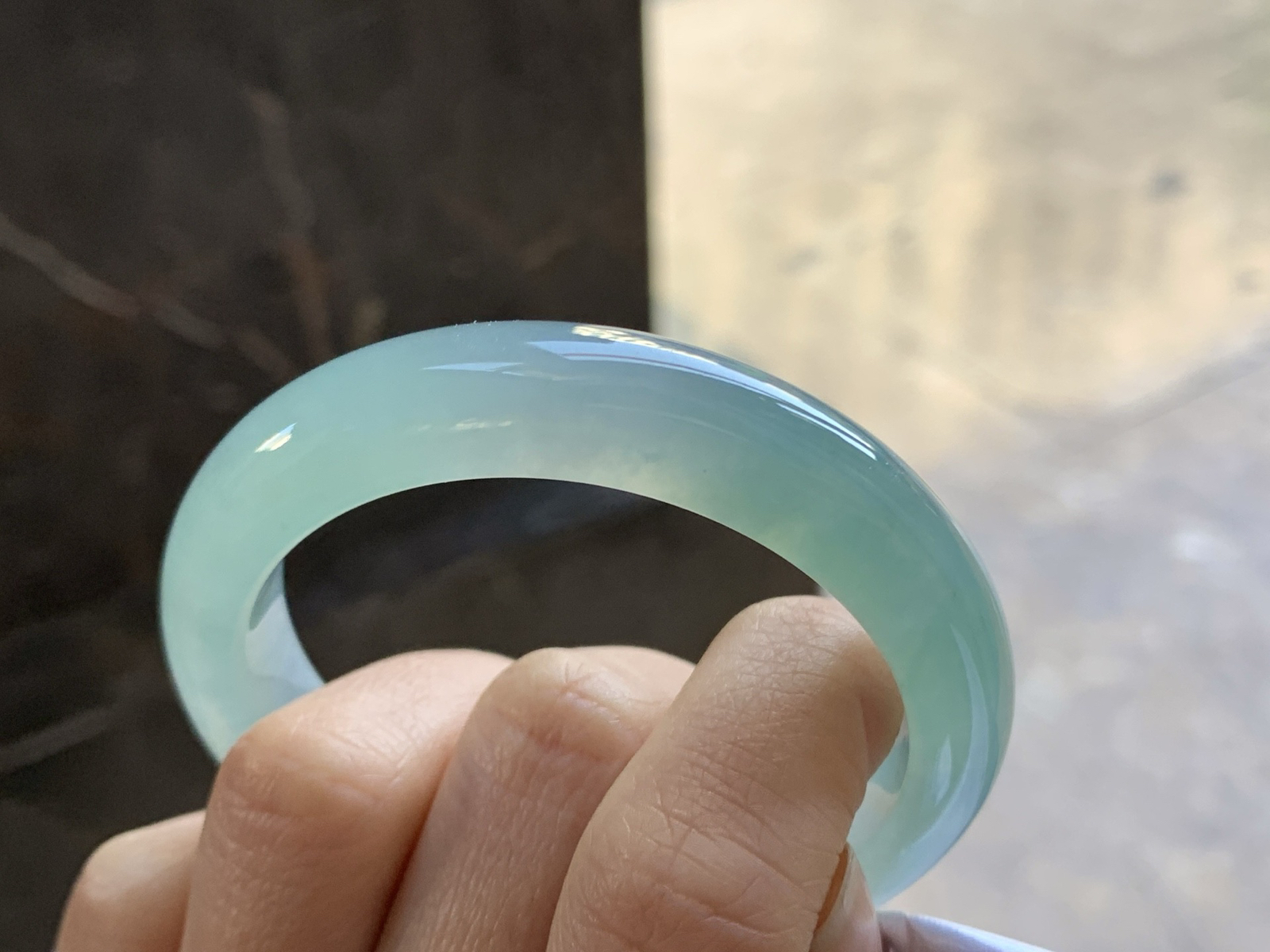 52-11.9-8.3

冰蓝手镯^_^水润冰透