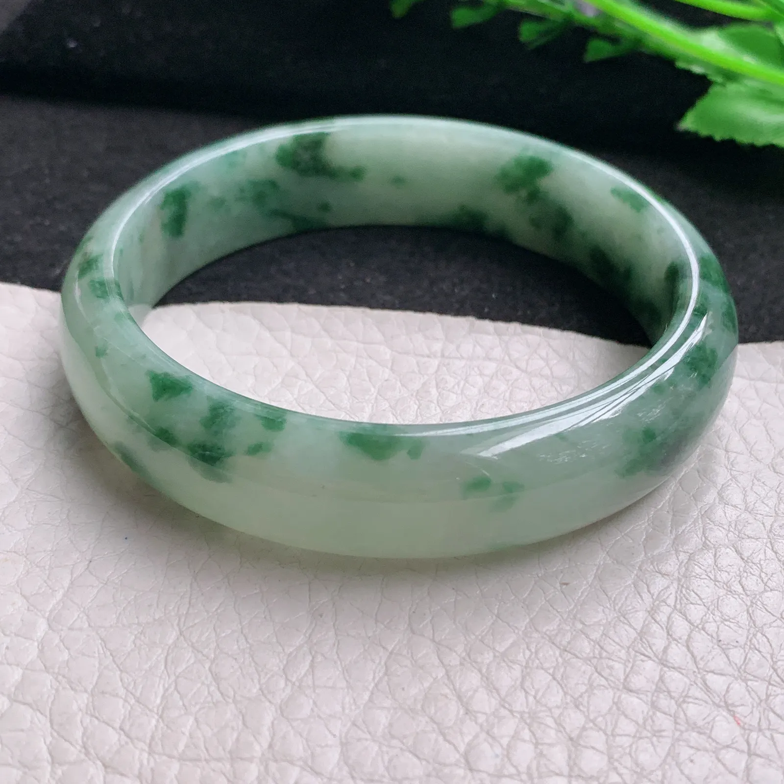 js实拍58.5*14.2*7.2平安镯 缅甸翡翠精美飘花宽边玉手镯 玉手环