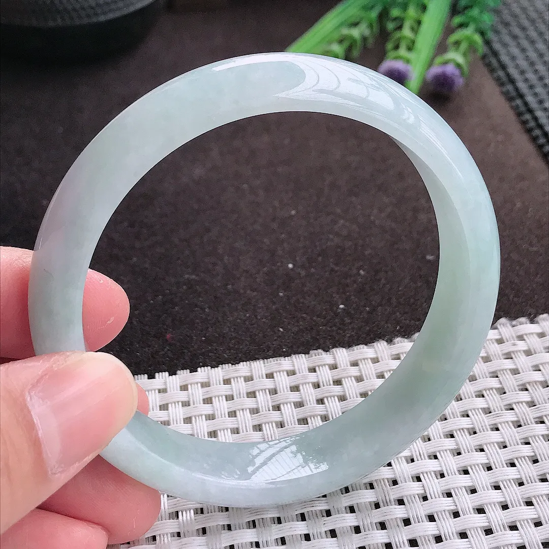 实拍A货翡翠59.5/13.8/7.5老坑秀气冰润冰晴手镯宽边翡翠玉镯女款