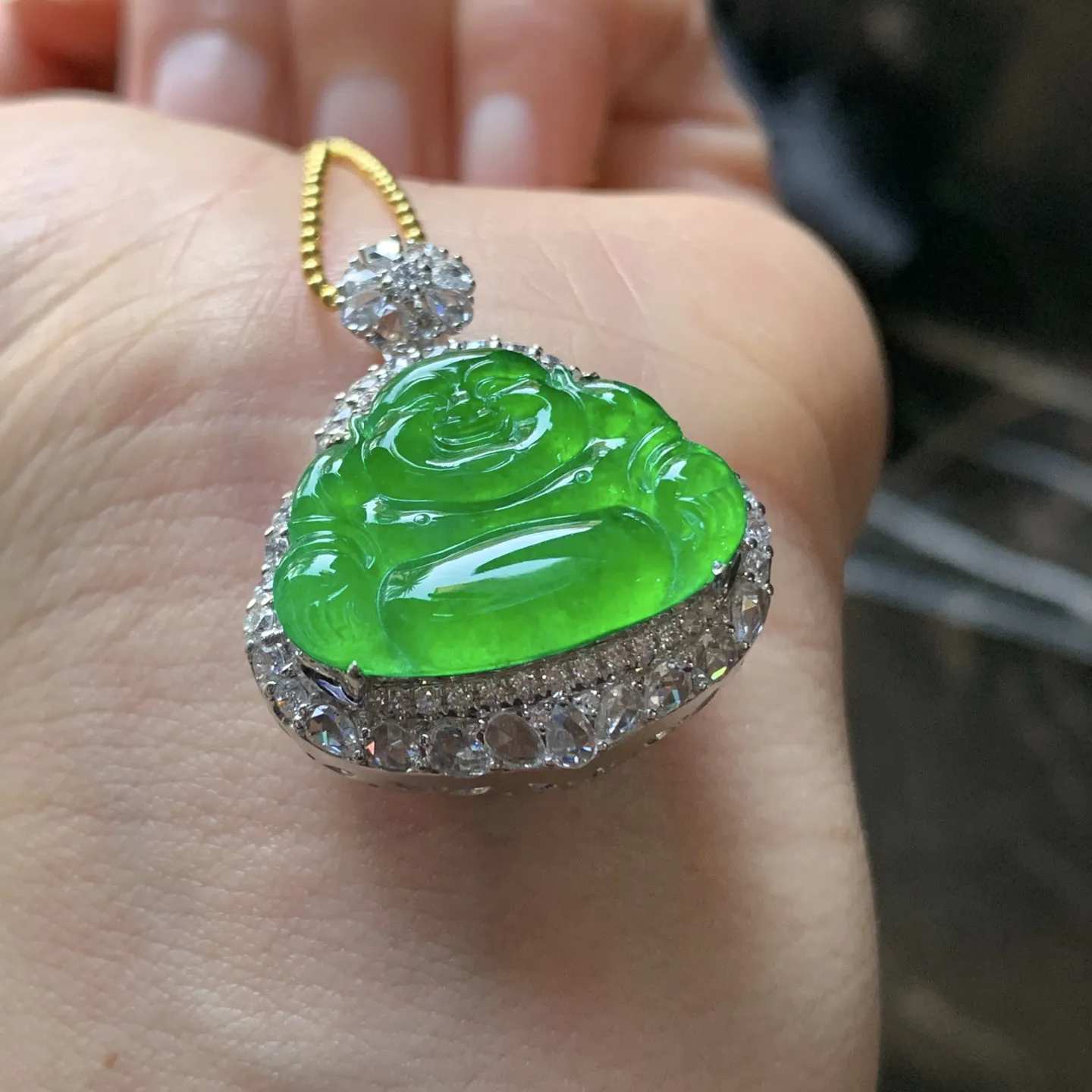 金钻镶嵌冰绿佛公^_^种色冰透 鲜艳