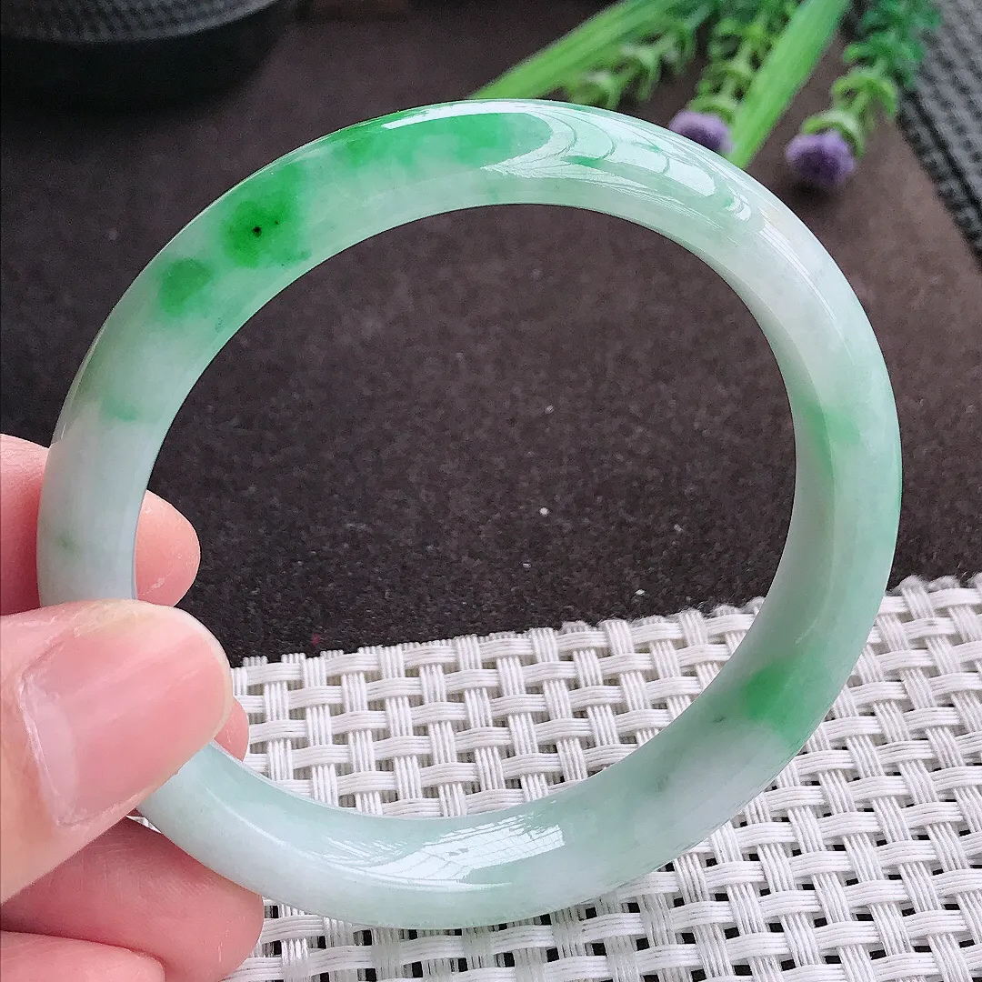 实拍A货翡翠59/11.6/7.8老坑冰润飘阳绿手镯宽边翡翠玉镯女款