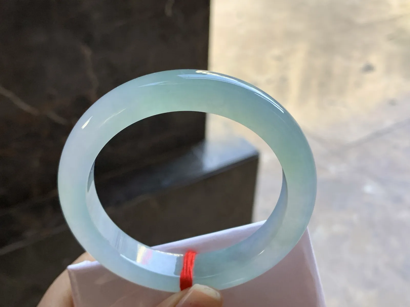 56-12.1-9.1

冰种淡春彩手镯^_^种水透亮