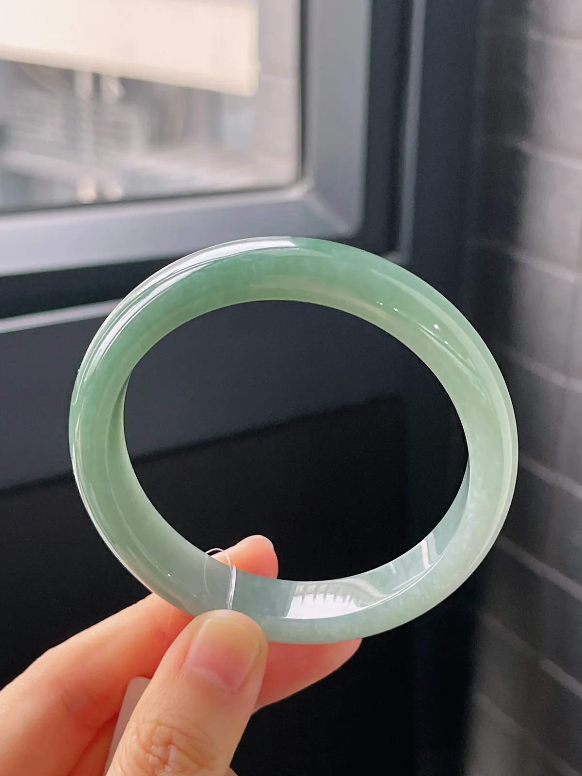 正圈56圈口，翡翠糯化种半山水手镯