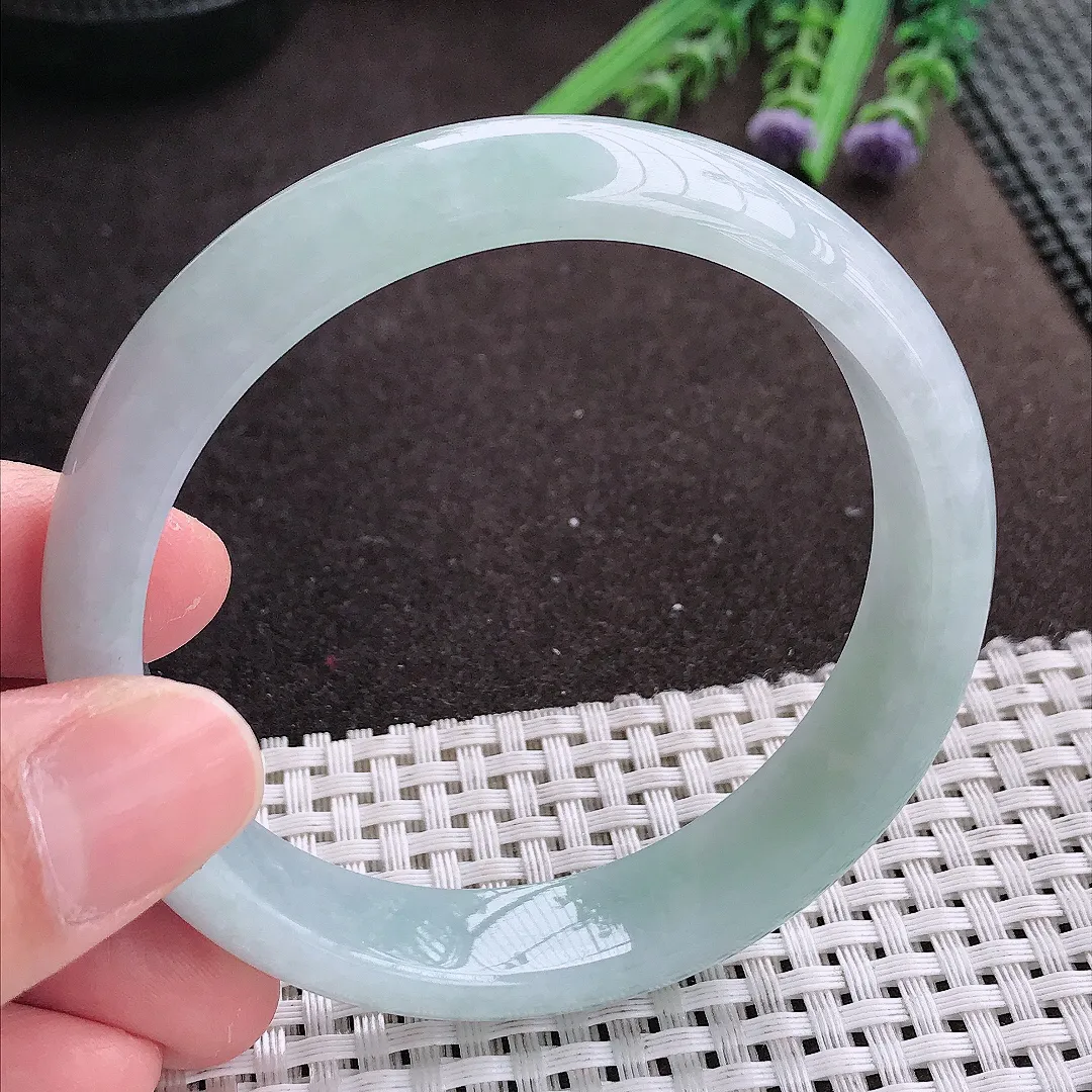 实拍A货翡翠59.5/13.8/7.5老坑秀气冰润冰晴手镯宽边翡翠玉镯女款