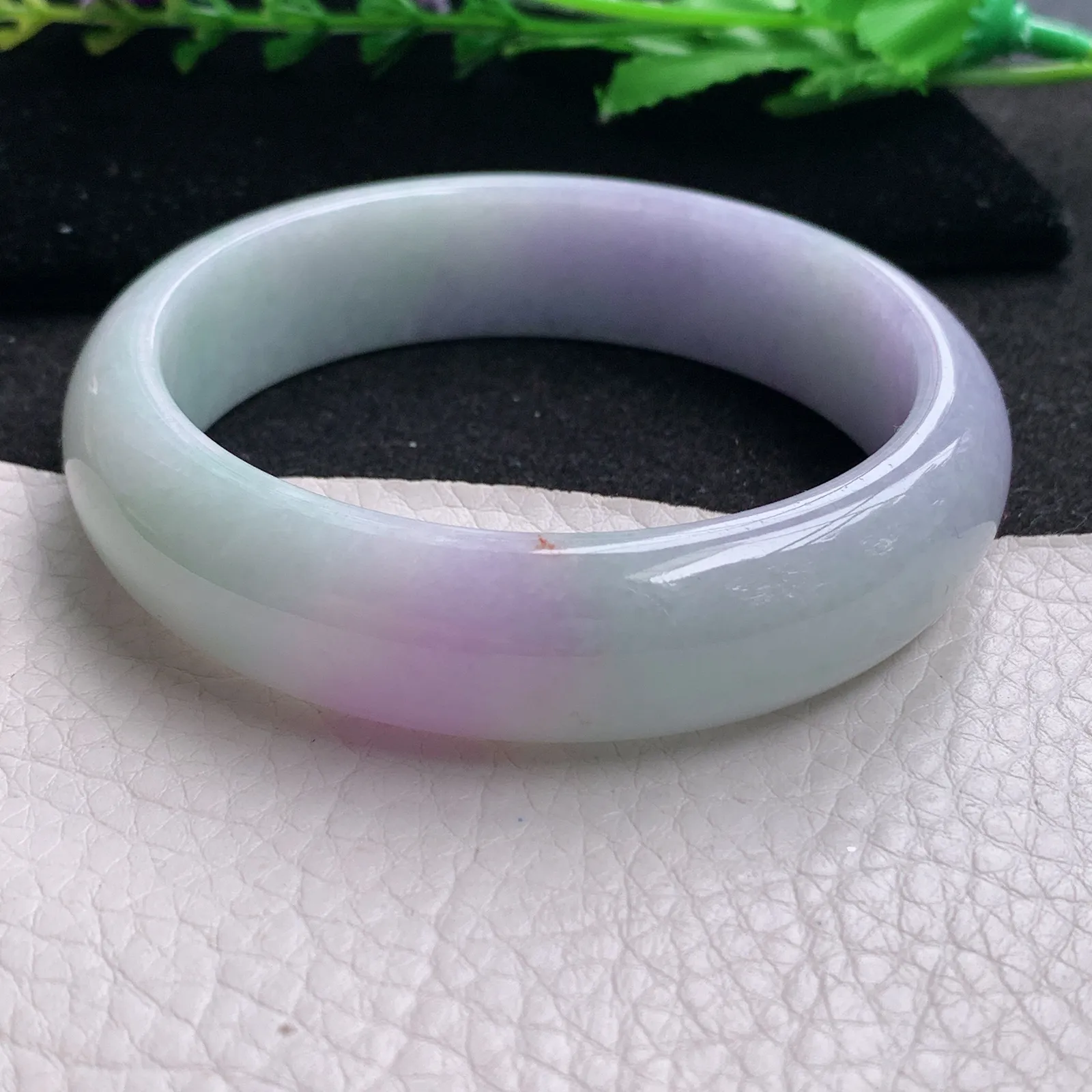 ee大圈口60*15.6*8轮胎镯 缅甸翡翠精美水润春带彩宽边玉手镯 玉手环