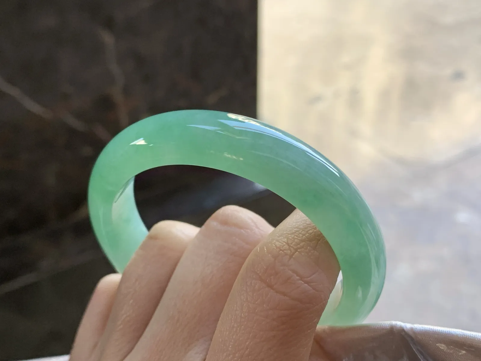 53-12-7.7

冰晴水手镯^_^鲜艳好看