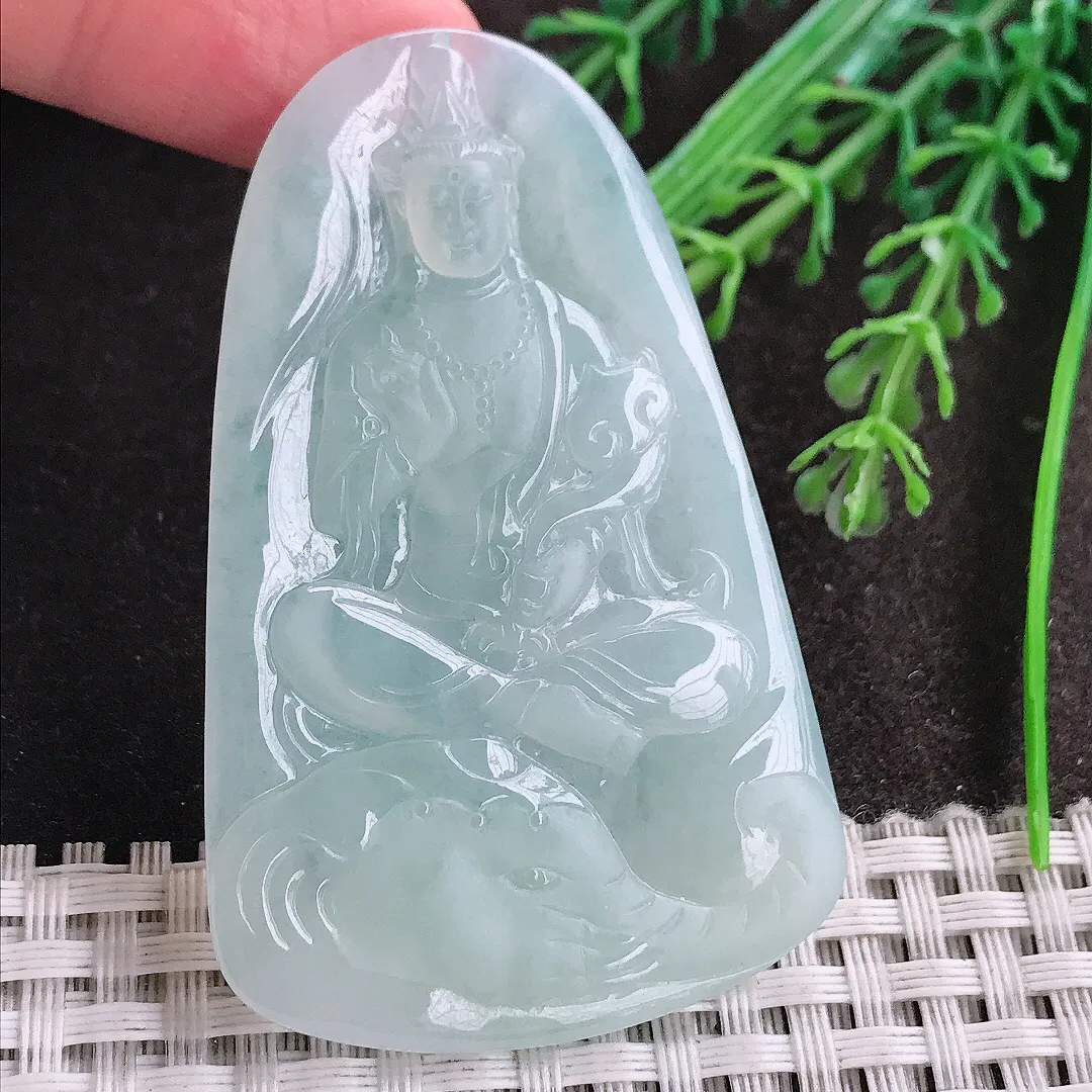 实拍A货翡翠61/38.5/4.3老坑秀气冰胶普贤菩萨吊坠翡翠挂件