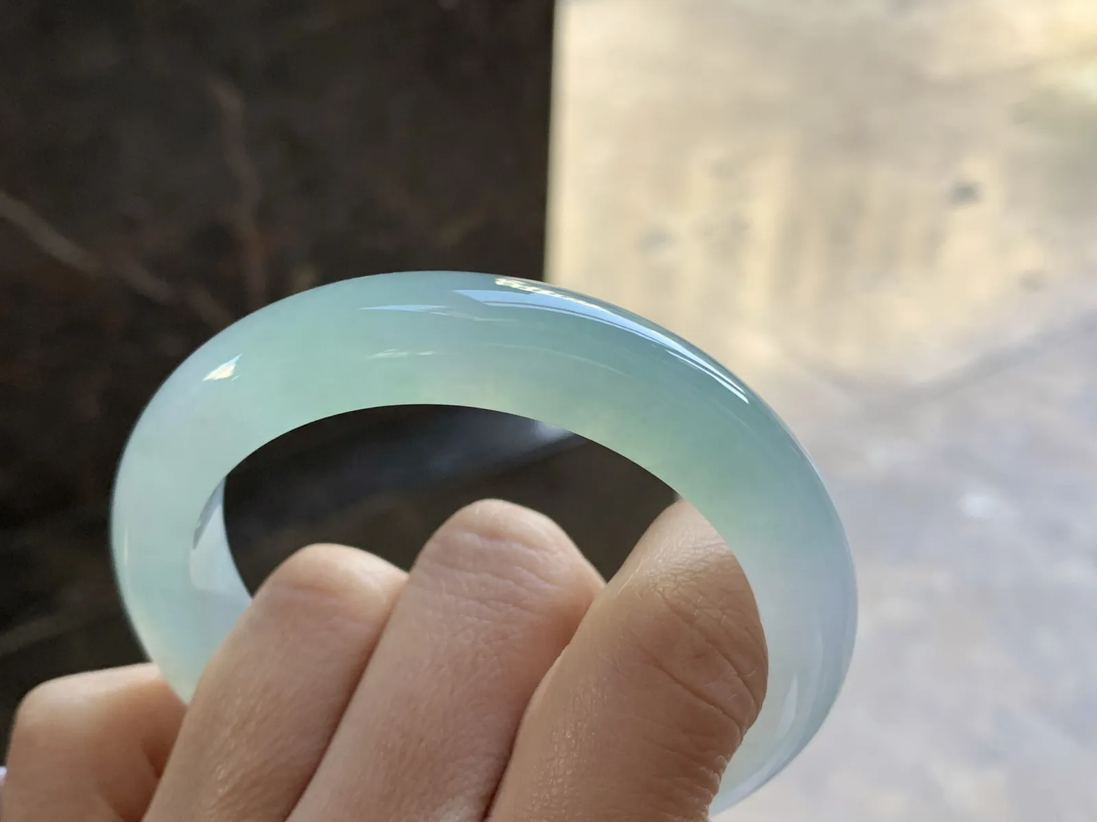 55.5-12-9.1

冰种淡春彩手镯^_^水润 清新