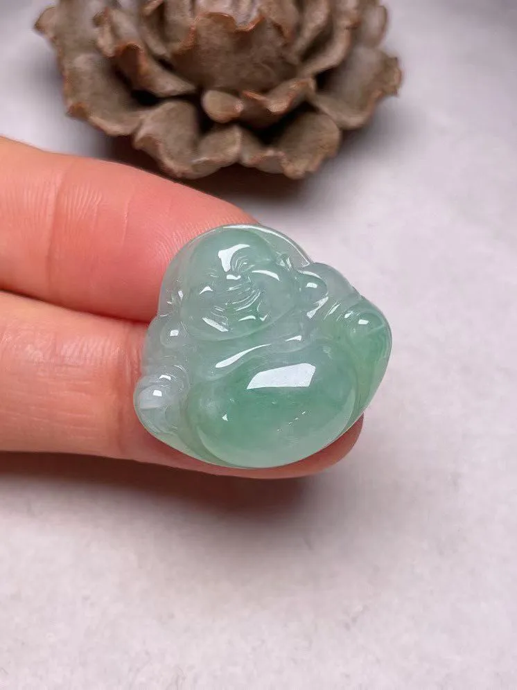 冰糯种飘绿【佛公】吊坠，种水好，玉质细腻 ，卖相好.