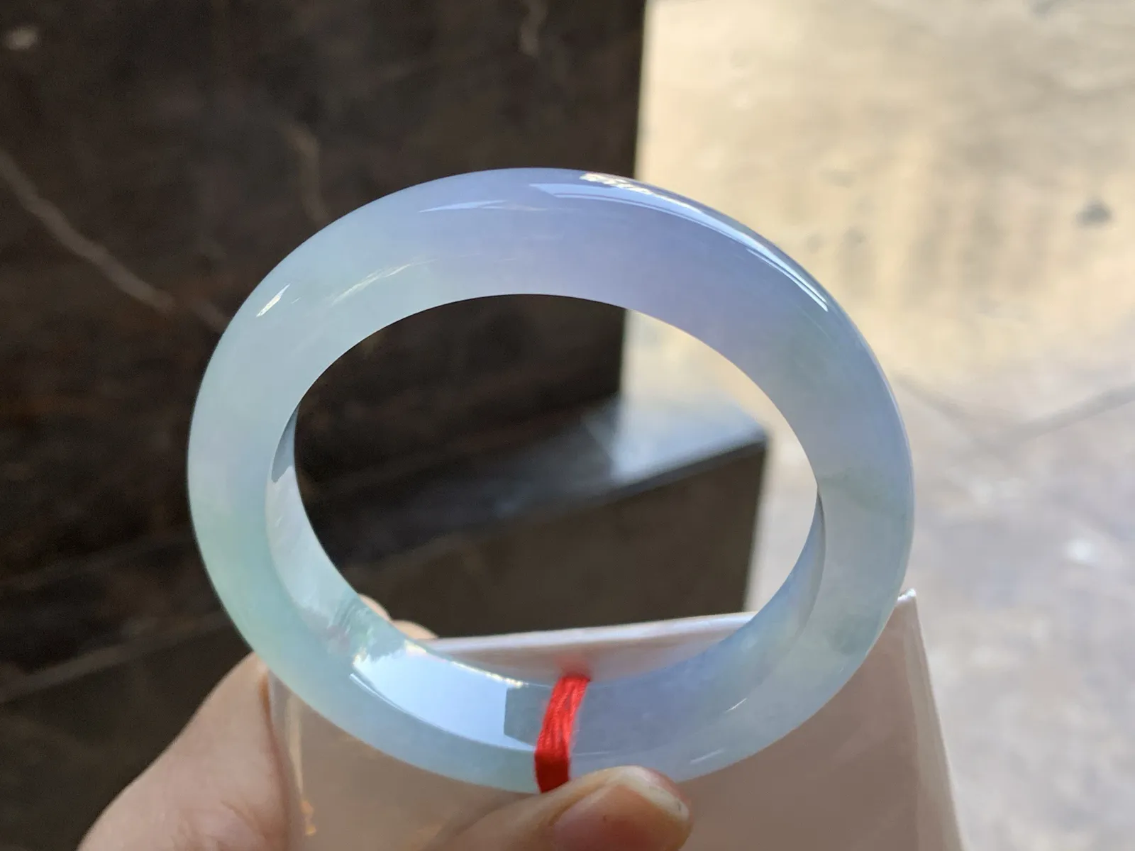 57-13.2-10

冰紫淡春彩手镯^_^清新 冰透