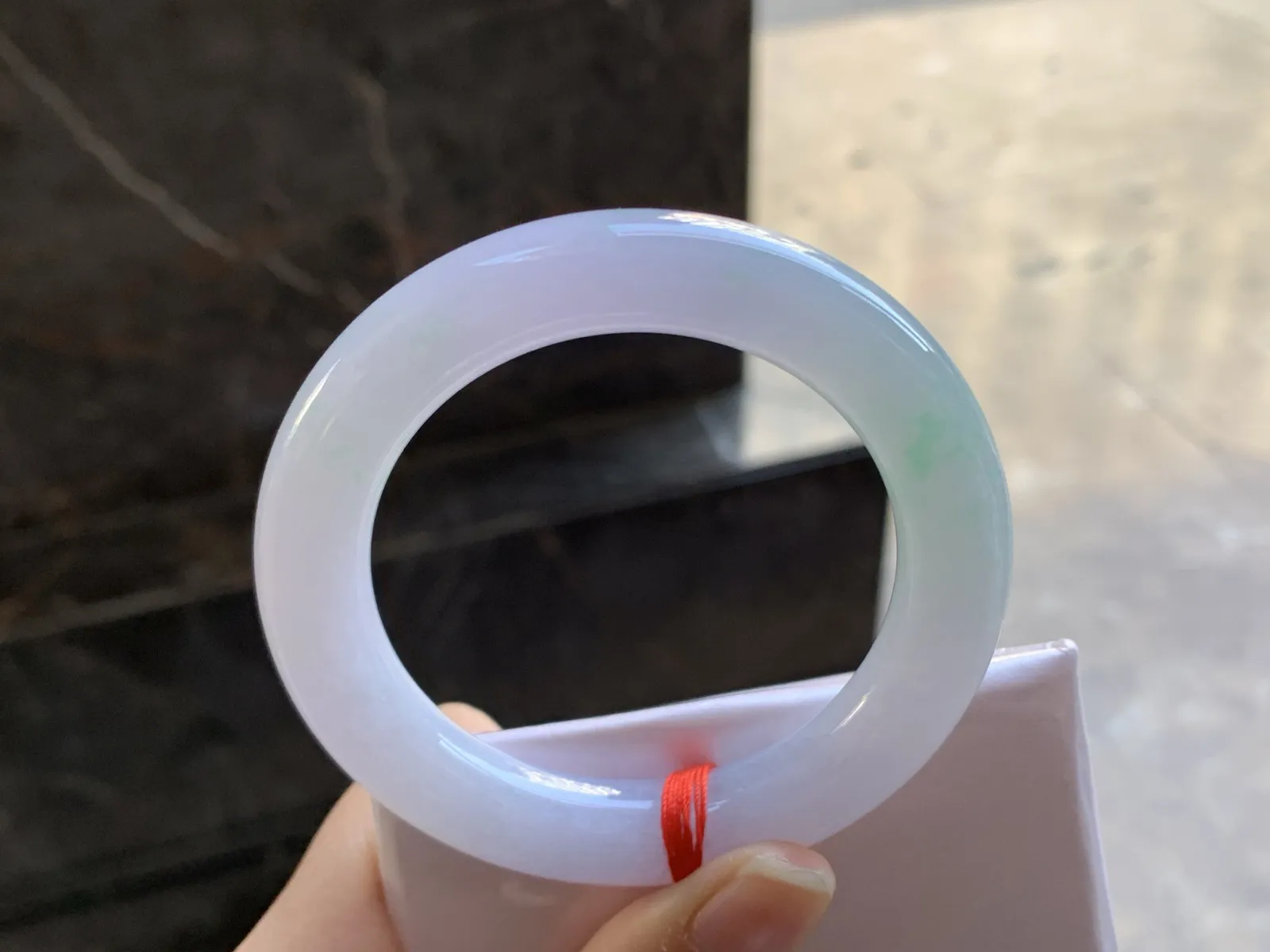 50.5-11

春带彩圆条手镯^_^清新