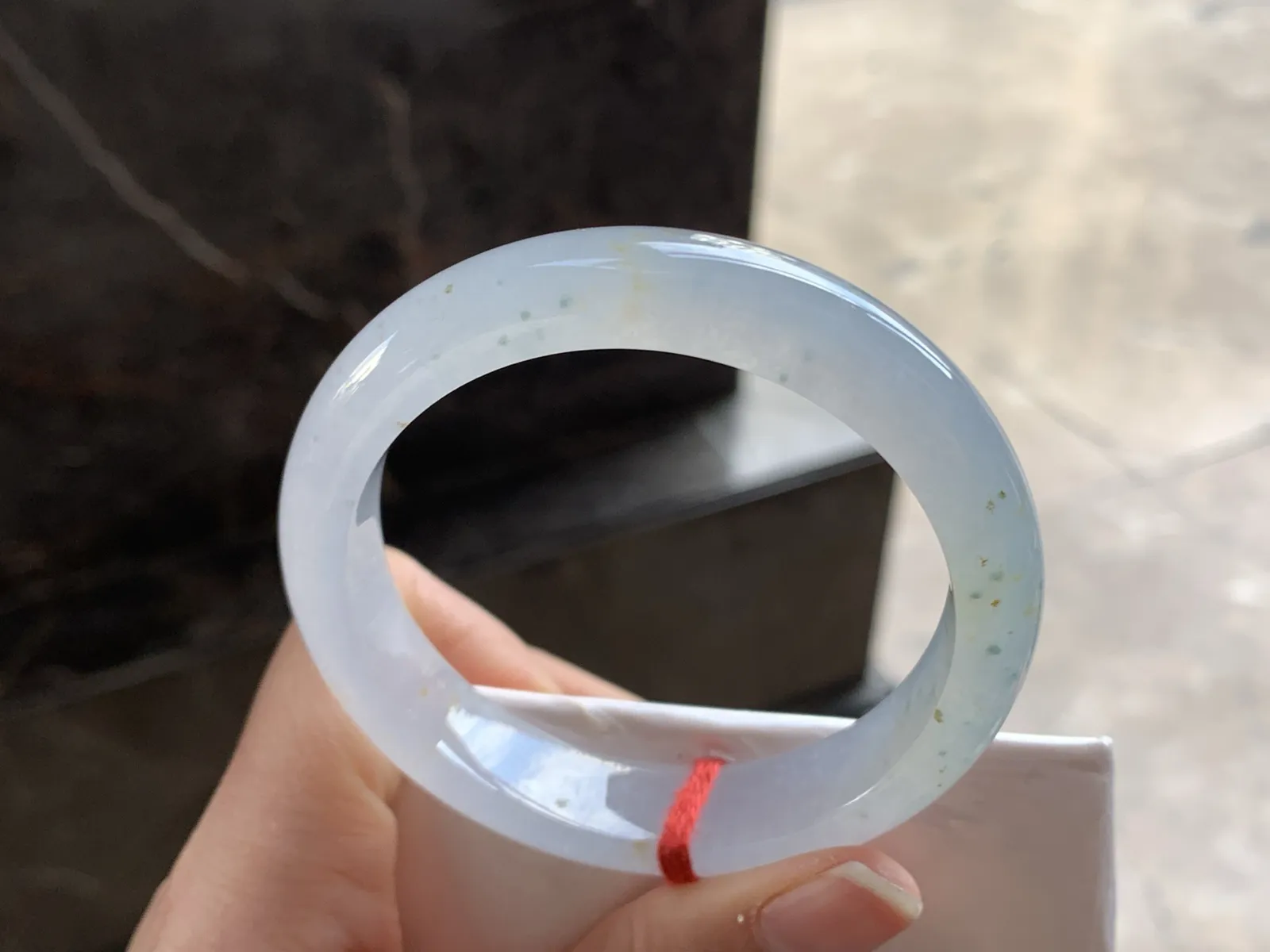 54-12.2-8

冰种手镯^_^清透白月光