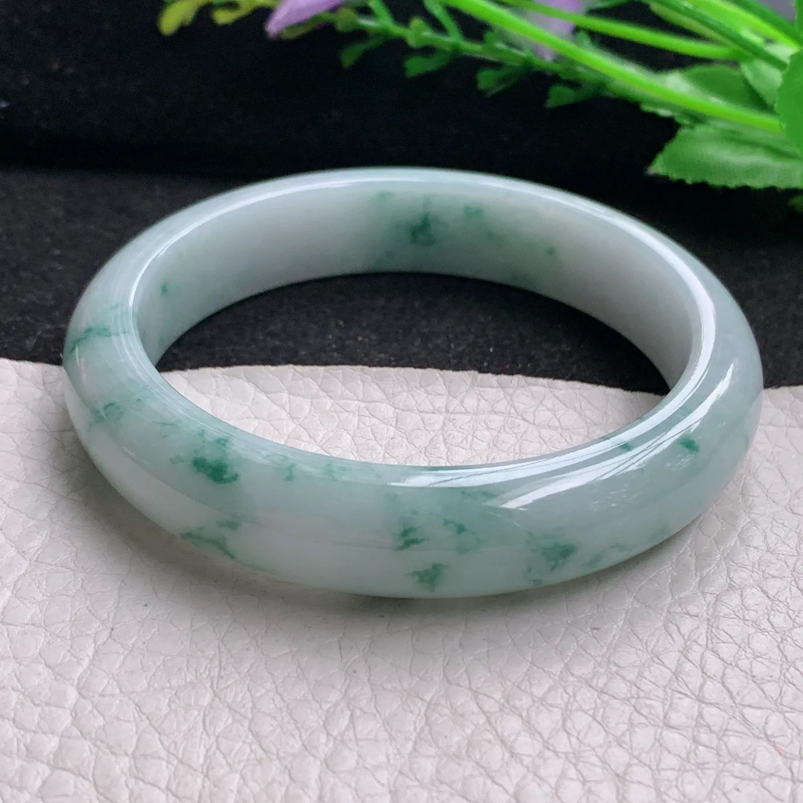 js实拍58*12.8*8平安镯 缅甸翡翠精美水润飘花宽边玉手镯 玉手环