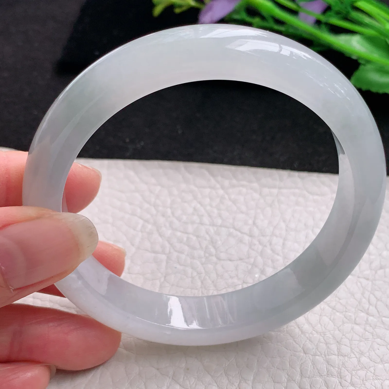 yh大圈口61*12.8*8.3平安镯 缅甸翡翠精美冰纯宽边玉手镯 玉手环