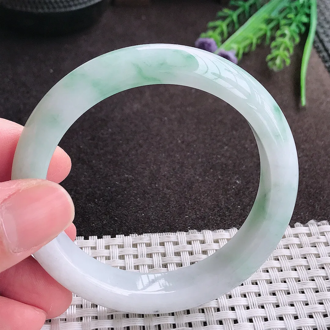 实拍A货翡翠55.5/12.5/8.5老坑秀气冰润飘花手镯宽边翡翠玉镯女款