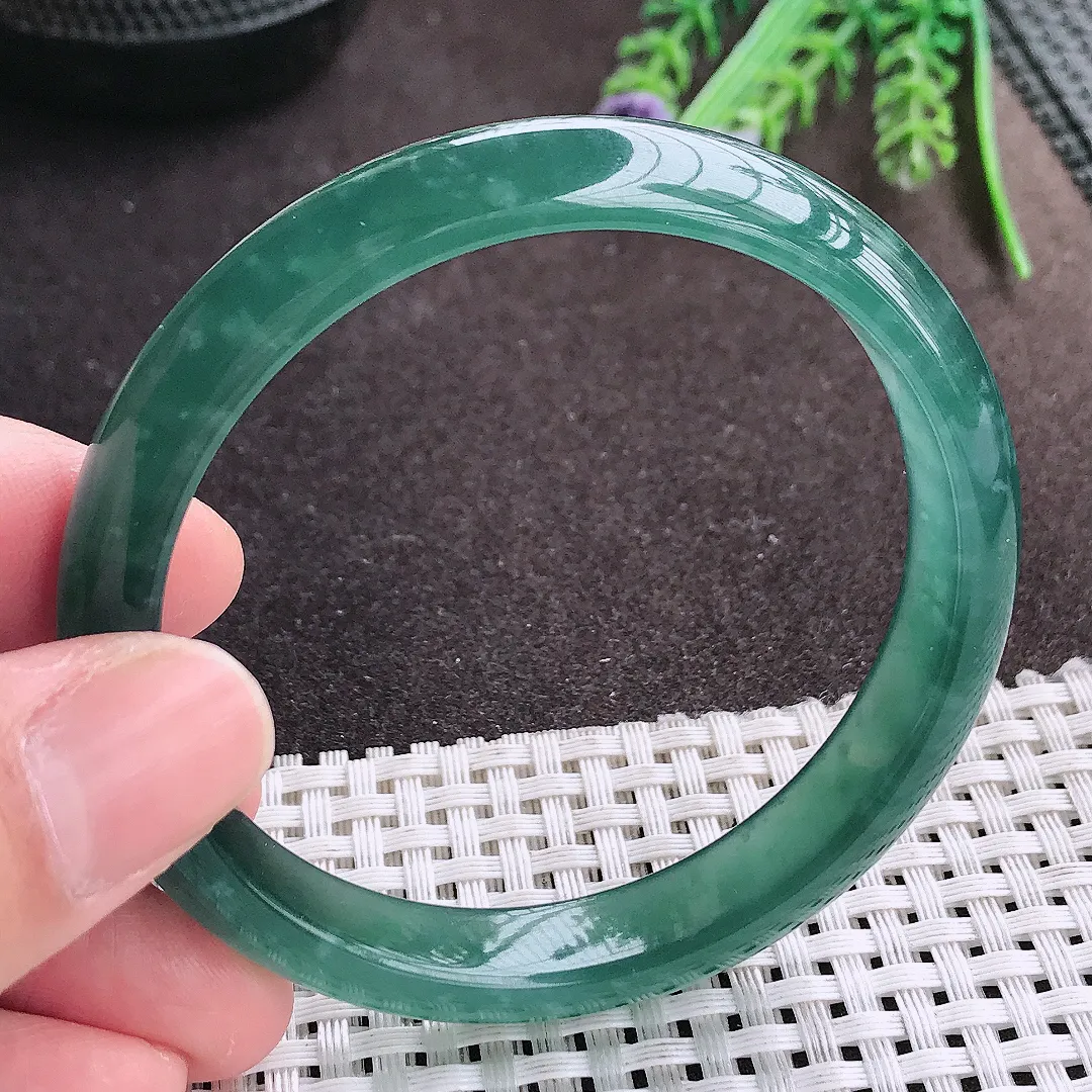 实拍A货翡翠57.5/10.9/3.8老坑冰胶水灵满色蓝韵手镯宽边翡翠玉镯女款