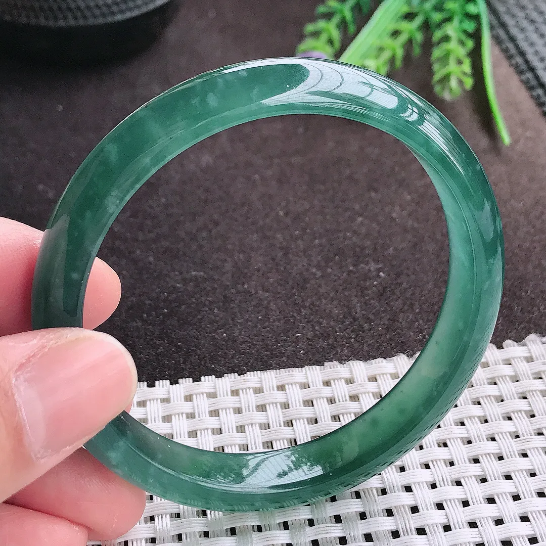 实拍A货翡翠57.5/10.9/3.8老坑冰胶水灵满色蓝韵手镯宽边翡翠玉镯女款