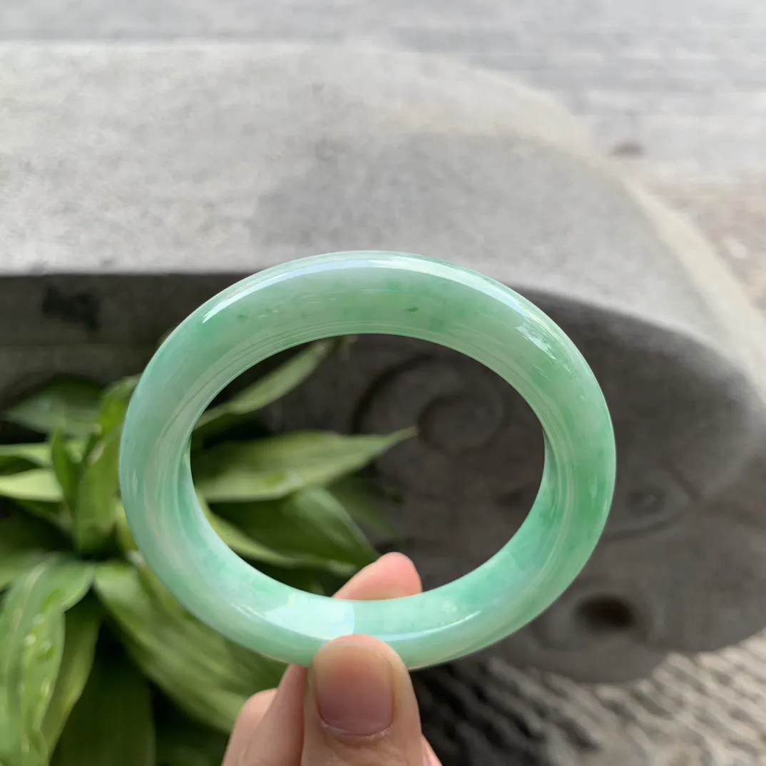 圈口 56-12.2-9.7【飘绿正圈手镯】正圈56 57可戴
