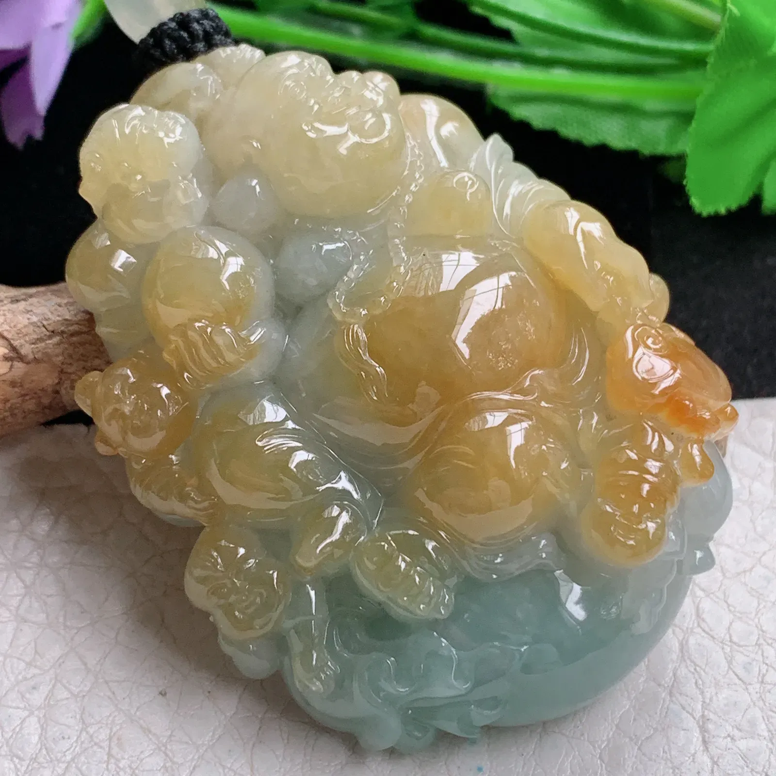 yl实拍60.8*47*19.5缅甸翡翠精雕冰双彩逍遥佛 福上加福玉吊坠 玉挂坠