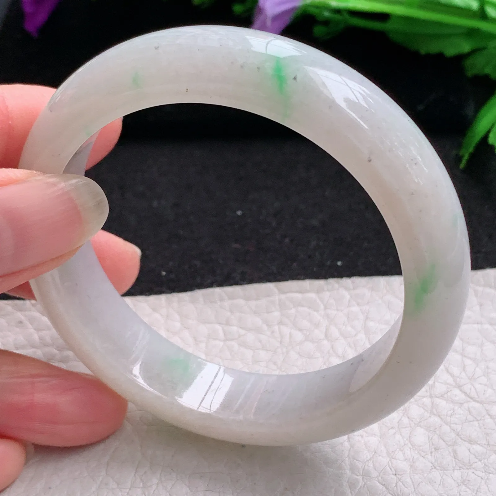 ee实拍55*14*8.5平安镯 缅甸翡翠精美飘绿宽边玉手镯 玉手环