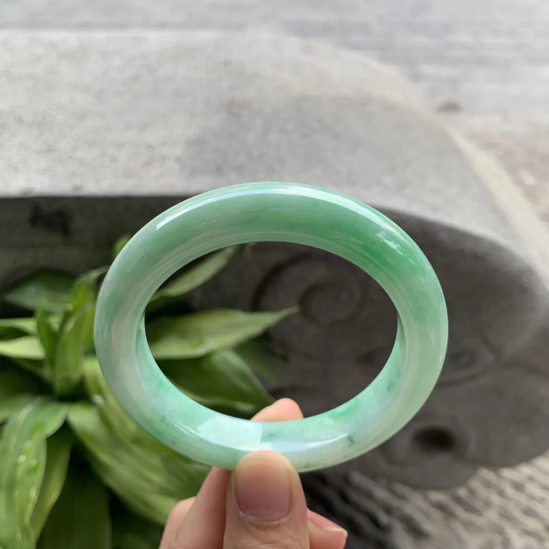 圈口 56-12.2-9.7【飘绿正圈手镯】正圈56 57可戴