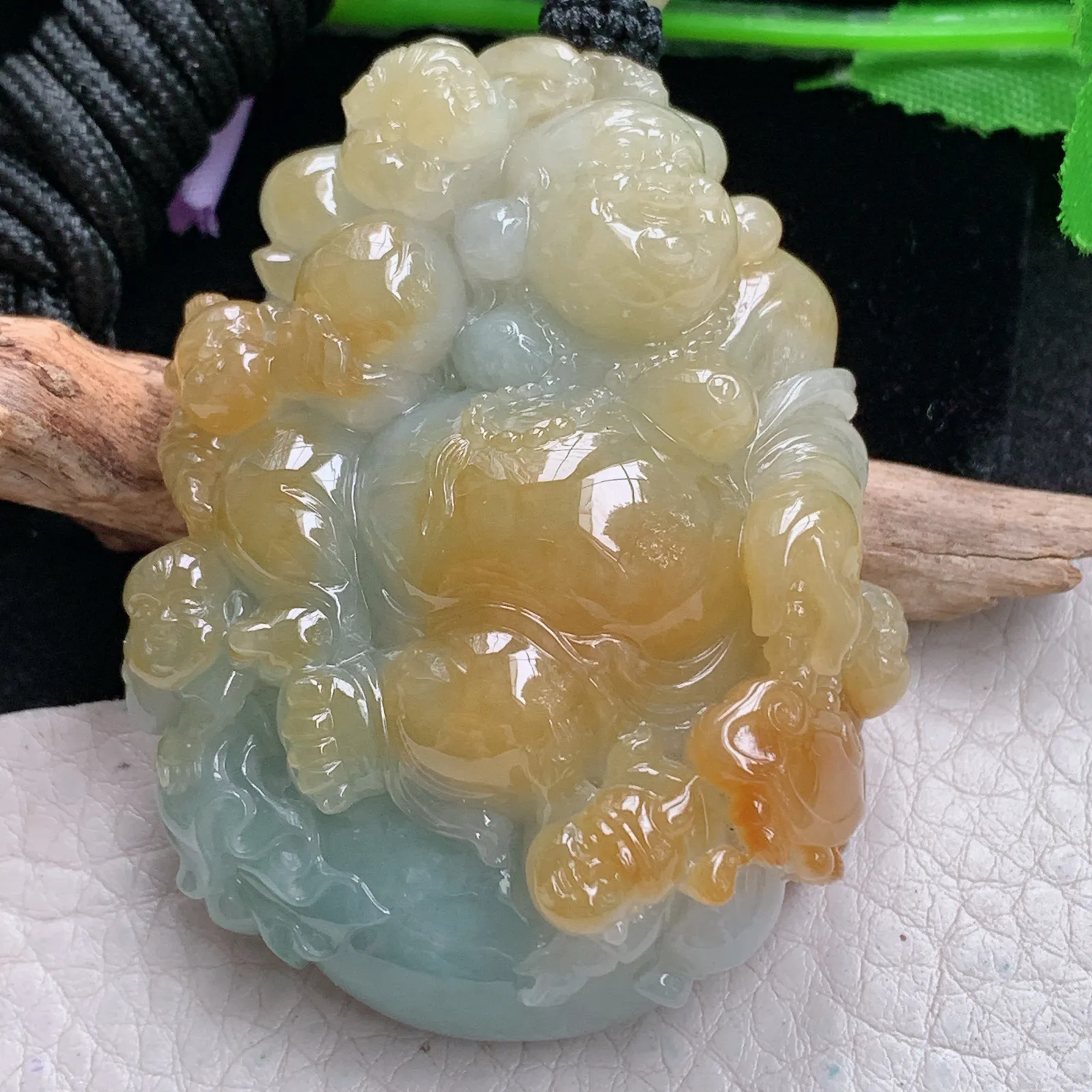 yl实拍60.8*47*19.5缅甸翡翠精雕冰双彩逍遥佛 福上加福玉吊坠 玉挂坠