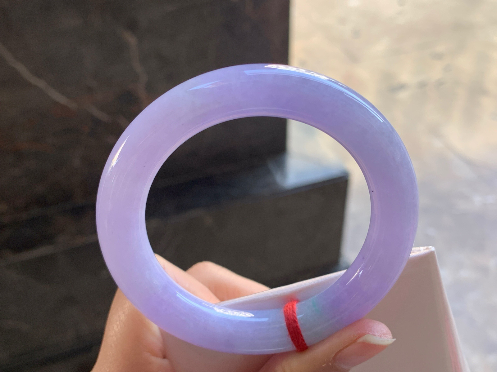 53.5-10.9

紫罗兰圆条手镯^_^鲜艳