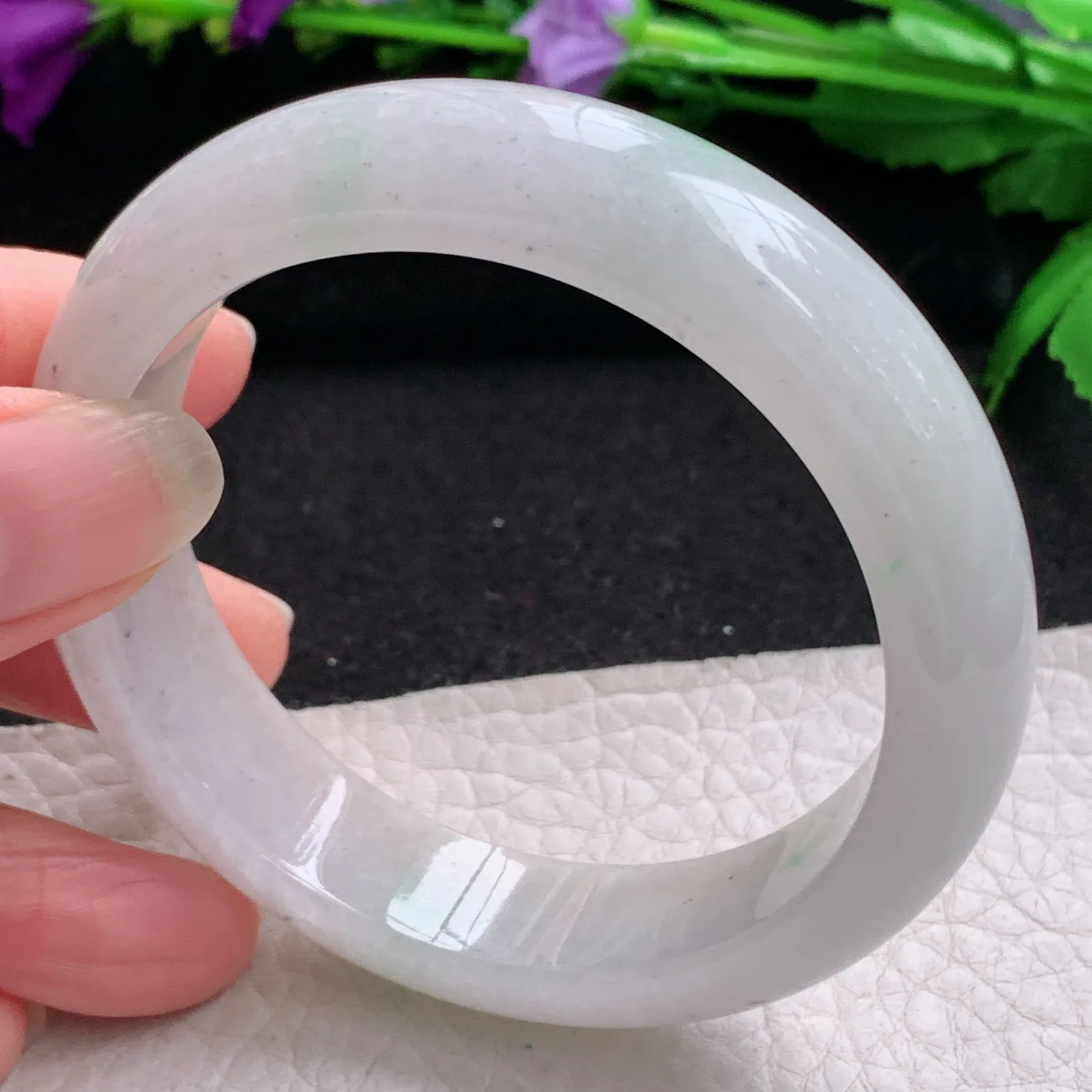 ee实拍55*14*8.5平安镯 缅甸翡翠精美飘绿宽边玉手镯 玉手环